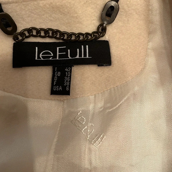 Le Full Wool/Cashmere blend ivory colored coat, made in Italy size 8 - Picture 4 of 8